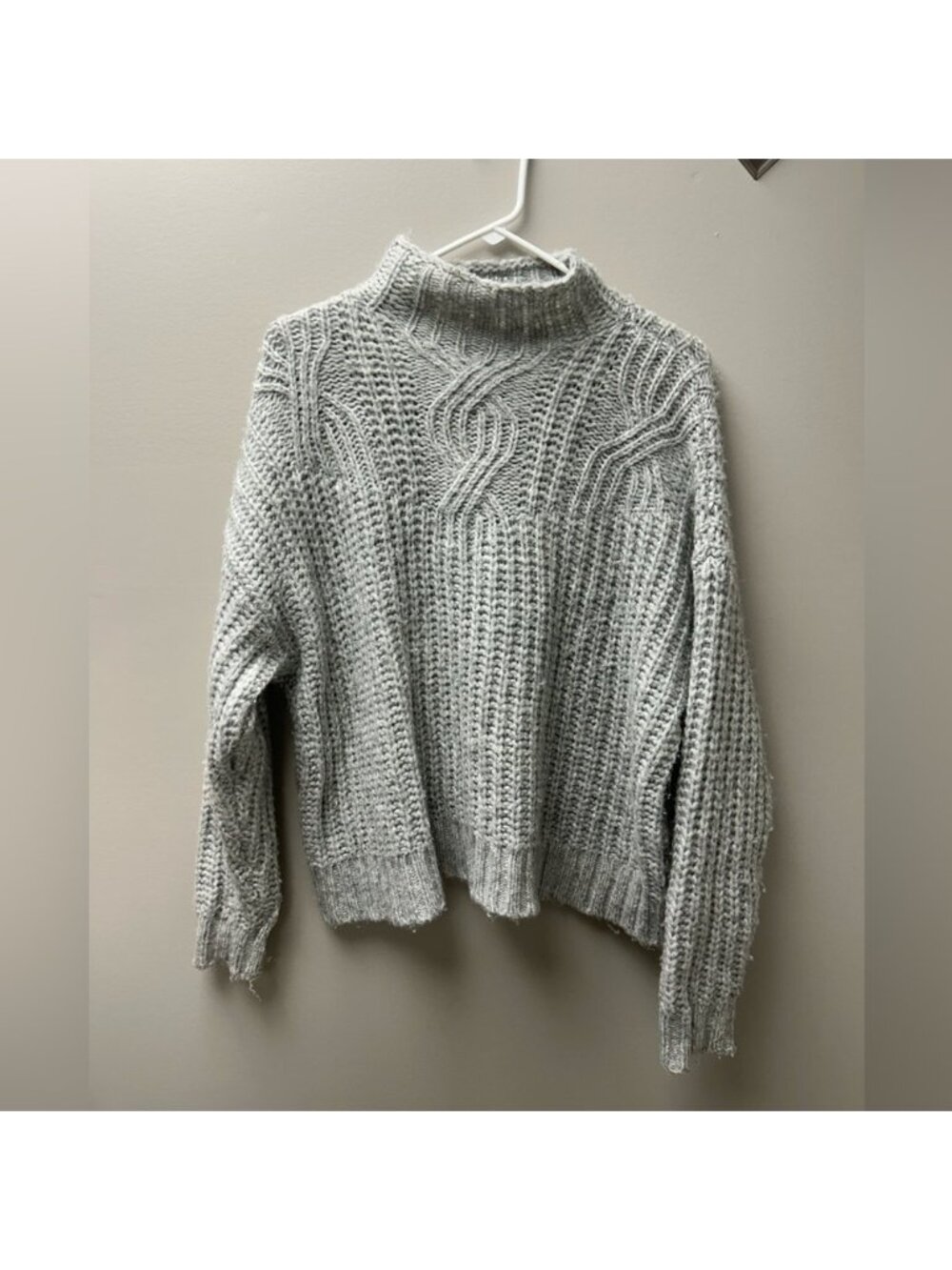Aerie‎ Grey Knit Cowlneck Sweater